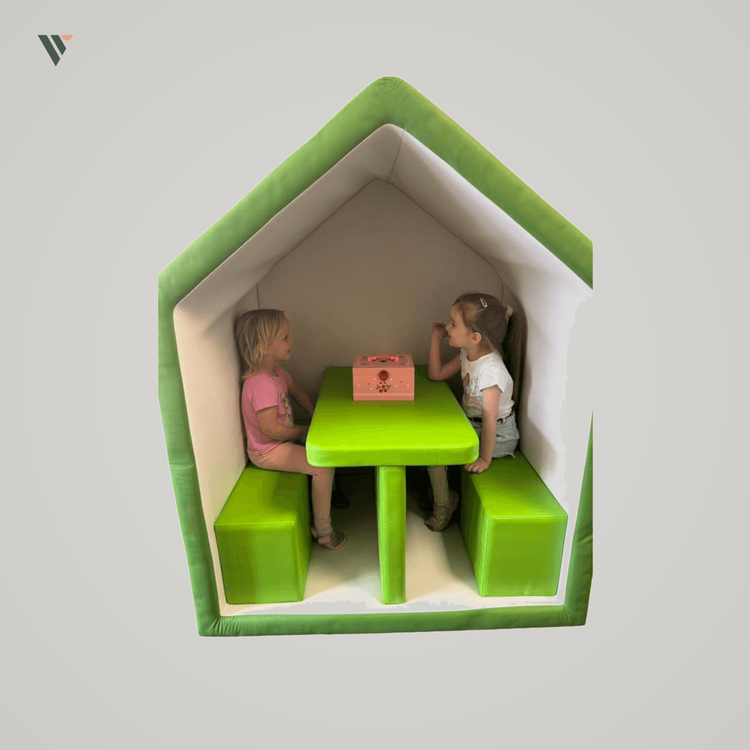 The Reading Cottage - Thumbnail 4